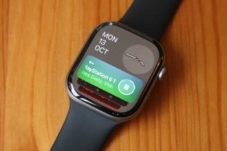 Stay Connected on the Go with WhatsApp on Your Apple Watch