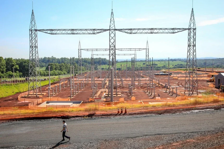 The Impact of Hyperscalers’ Expansion on Enterprise Operations