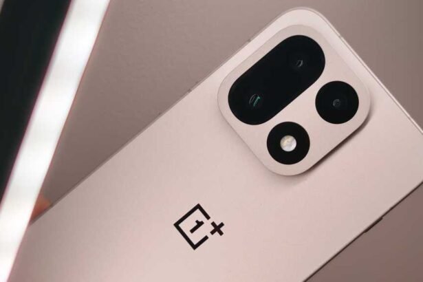 Unveiling the OnePlus 15R: A Sneak Peek at the Latest Smartwatch Technology