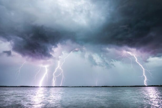 Unveiling the True Cost of Public Cloud Downtime: Why Every Minute Counts