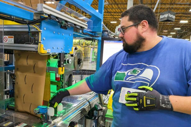 Breaking the Mold: Amazon’s Mission to Go Plastic-Free