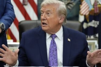 Trump Warns of Funding Cuts for States with Strict AI Regulations