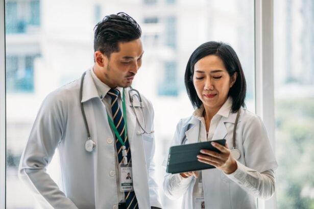 Analyzing the Investment Potential of UnitedHealth in January: Is It a Good Time to Buy Shares?