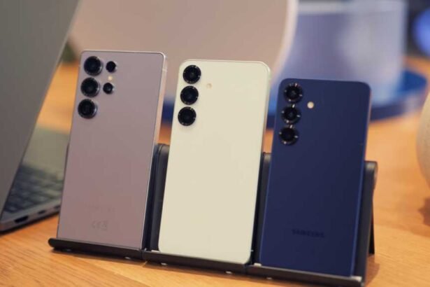 Distracting Hues: The Vibrant World of Phone Colors