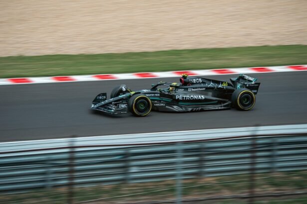 Driving Success: Mercedes F1’s Cloud-Powered Strategy for Split-Second Decisions