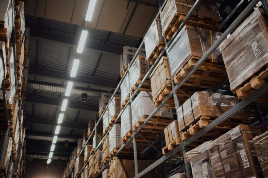 Edge Over Cloud: The Rise of Smart Warehouses