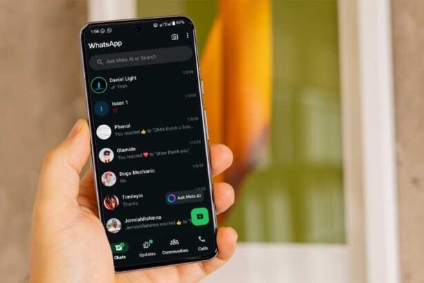 Embracing the Darkness: The Dark Mode Obsession on My Android Phone