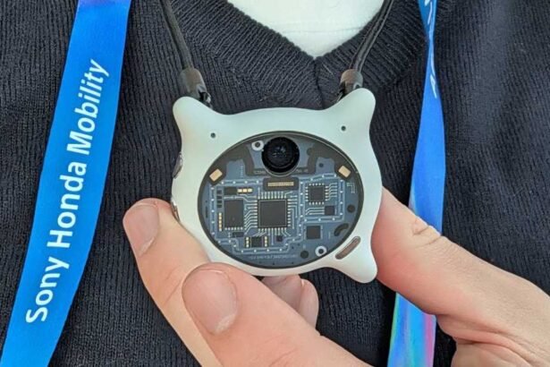 Exploring the Quirky Charm of the Looki L1 AI Pendant: A Hands-On Review