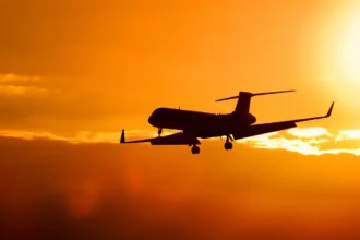 Frosty Efficiency: How Cold Snap Airlines is Revolutionizing Air Travel with AI