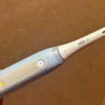How to Troubleshoot a Yellow Light on Your Oral-B iO Brush