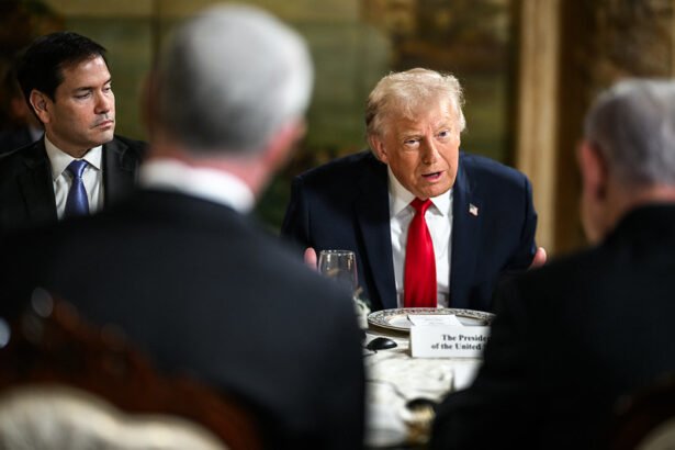 Investors on Edge: Trump’s Tariffs Spark Market Warning Signals