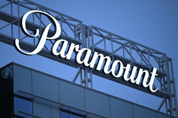 Legal Showdown: Paramount’s Lawsuit Against Warner Bros. Over Netflix Bid Evaluation