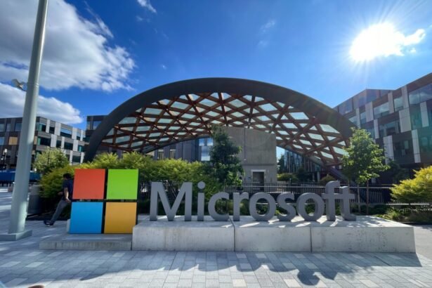 Microsoft’s Lease Renewal Boosts Eastside Office Market in Seattle Area