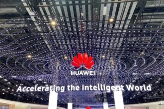 Revolutionizing AI Training: Huawei Chips Power Cutting-Edge Model Development