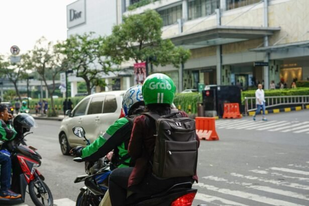 Revolutionizing Delivery Operations: Grab’s In-House Robotics for Cost Efficiency