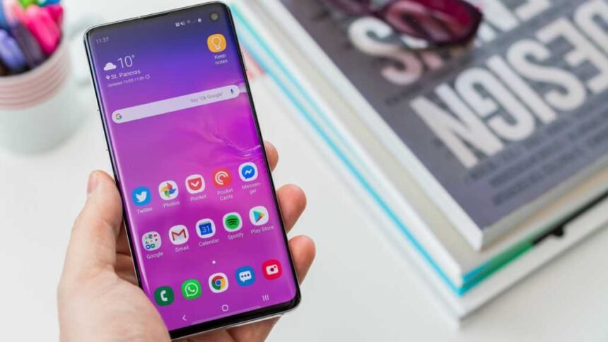 Samsung Unveils Unexpected Software Update for Legacy Galaxy Devices