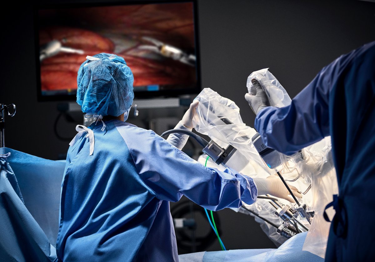 The Rise of Concerns: 3 Troubling Trends Facing Intuitive Surgical ...