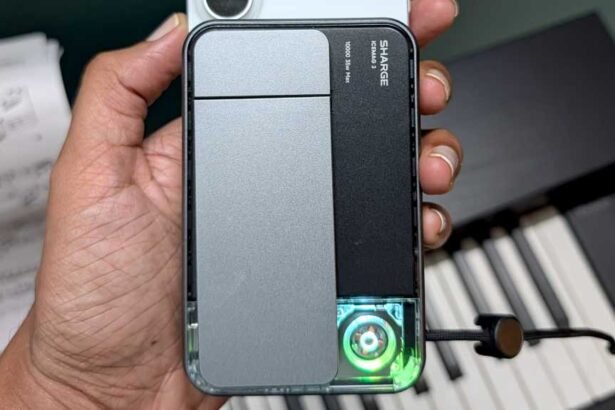 The Ultimate Solution: How Wireless Power Banks Transformed My Daily Routine