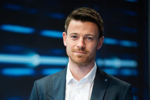 Vertiv’s CoolPhase Range: Driving Data Centre Efficiency to New Heights
