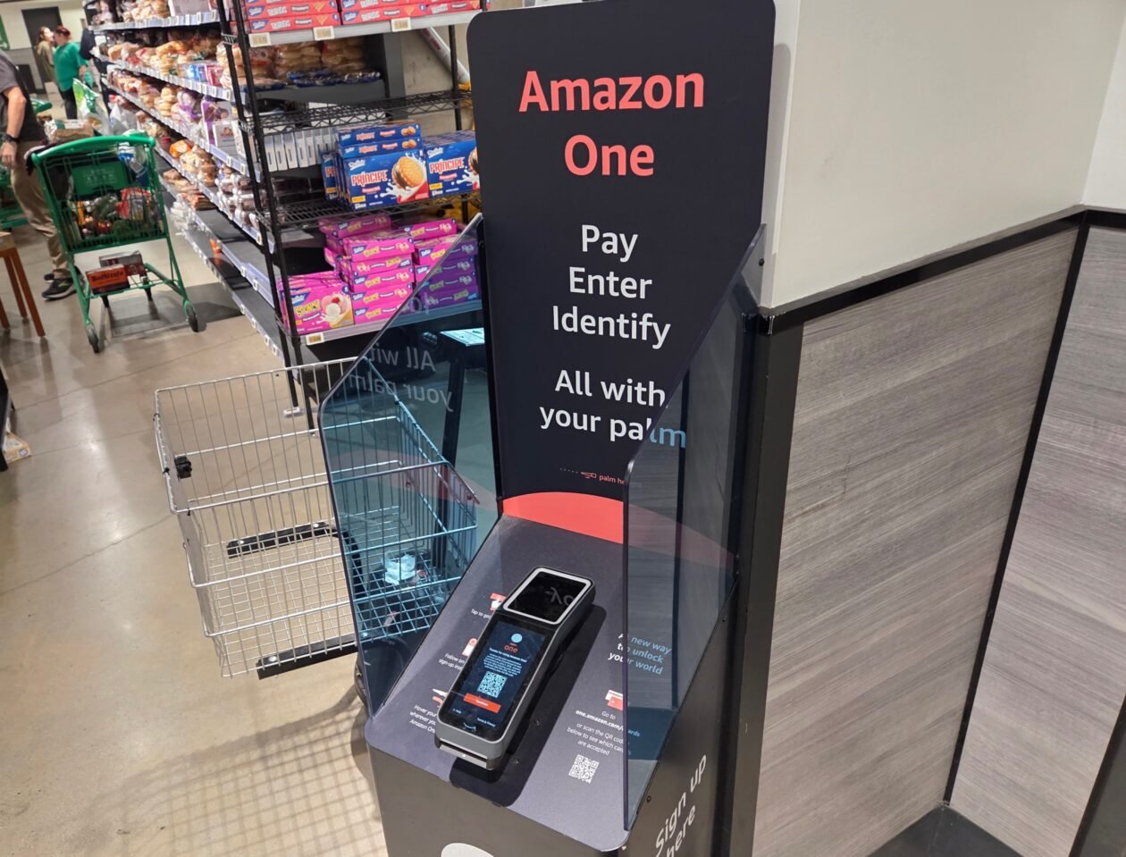 Amazon's Just Walk Out Technology: Revolutionizing Retail Without the ...