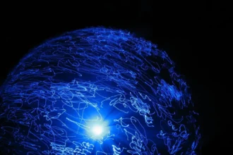 Corning’s Growth Strategy: Meeting the Surging Demand for Optical Fibre through Manufacturing Expansion