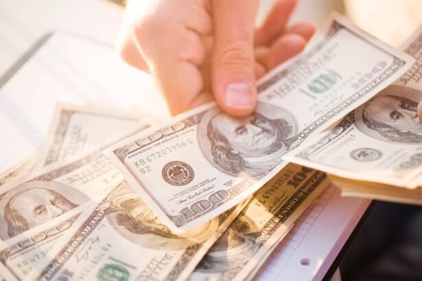 Maximizing Passive Income: The Potential Benefits of Investing in Energy Transfer Stock Today