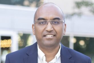 Navigating Enterprise Deployment: Overcoming Data Center Challenges with Articul8 CEO