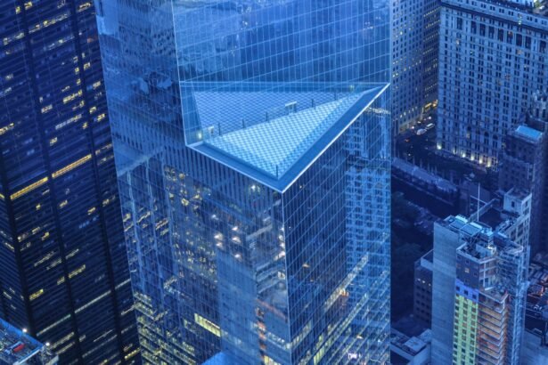 Revolutionizing Finance: The Integration of AI in Decision-Making Processes