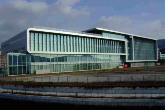 Revolutionizing Insurance: AIG’s Cutting-Edge AI Technology and Orchestrated Efficiency