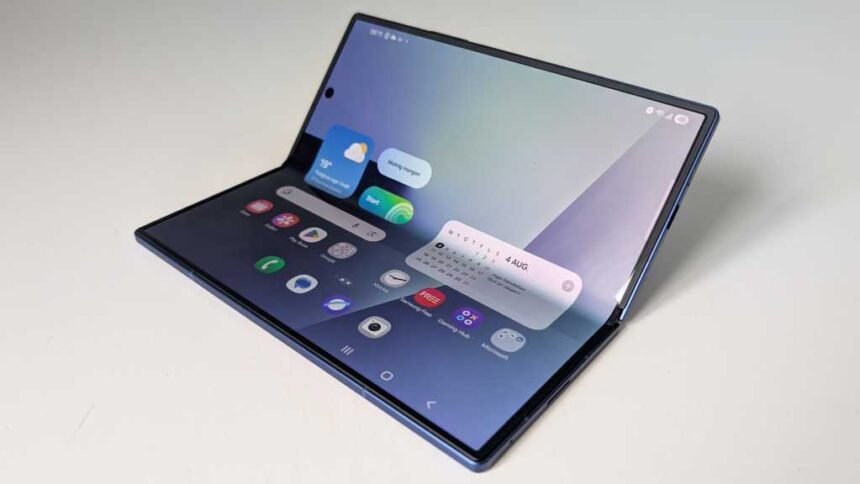 Samsung Galaxy Z Fold Wide Set to Release One Million Units Worldwide