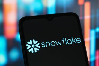 The Power Play of Snowflake and OpenAI: Insights into the Enterprise AI Race