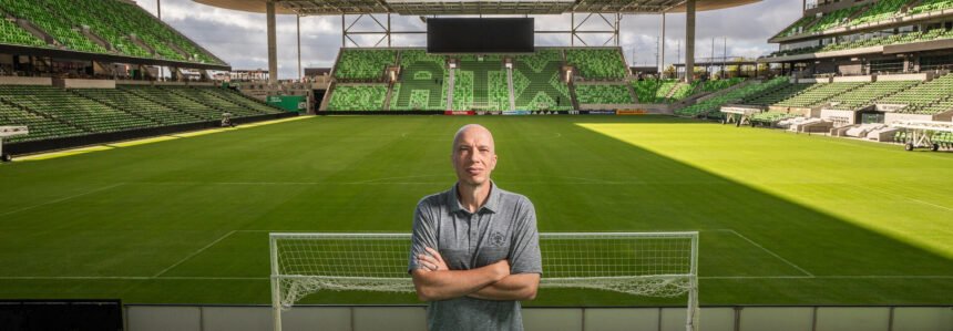 Transforming Customer Service: The Modern Contact Center Revolution