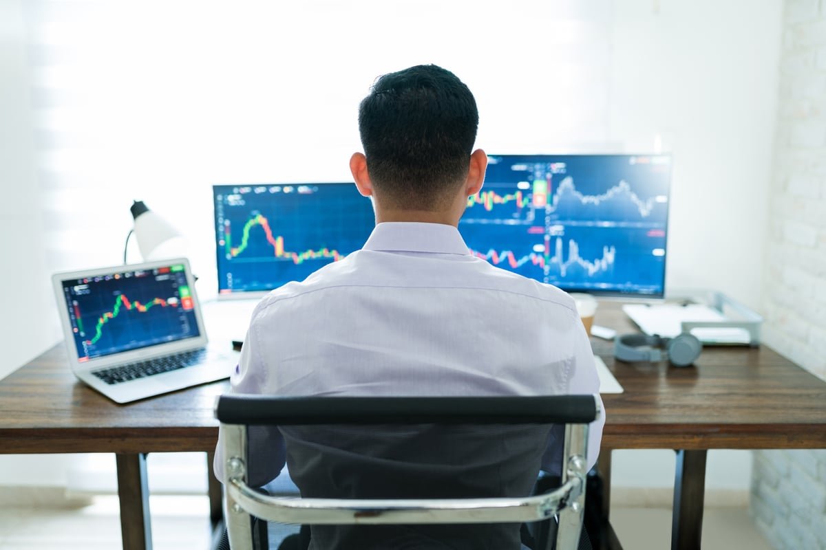 Uncovering the Hidden Gem: A Fintech Stock with Rapid Earnings Growth ...