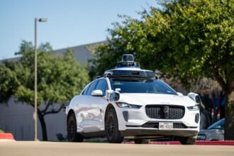 Waymo Launches Driverless Robotaxis in Nashville